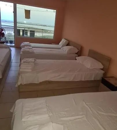 Guest house Burgas, Zornica Blok 30 Vhod 8 Etaz 7 Desen Plus Wifi 50 Mbps *